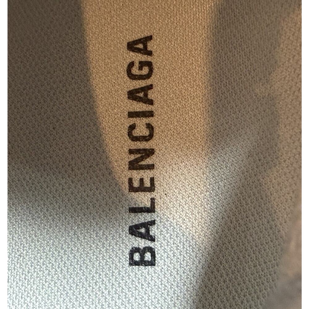 Size 41EU/8US - Balenciaga Runner Grey Pink Blue NEW! - Picture 8 of 10